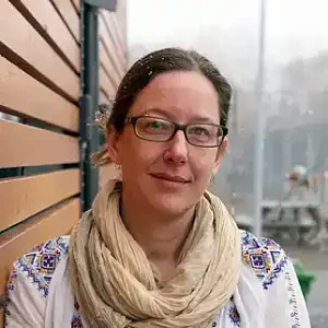 Dr Karolina Enlund